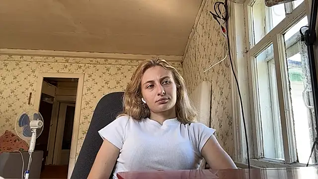 LisaBam profile