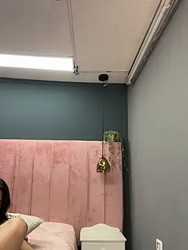Thiara_gh live