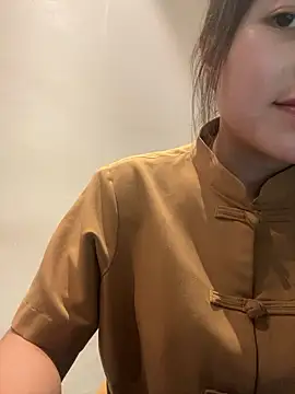 Bella_7777 live