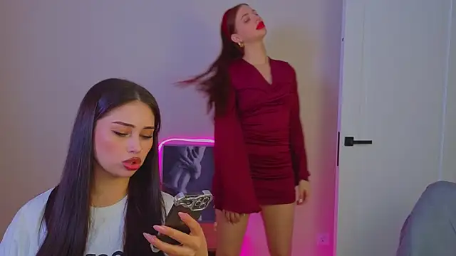 Sofia_Plump live
