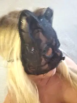 LIBERTINE_HOT_Gourmandise live