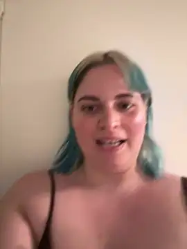 YourPrettyHazel live