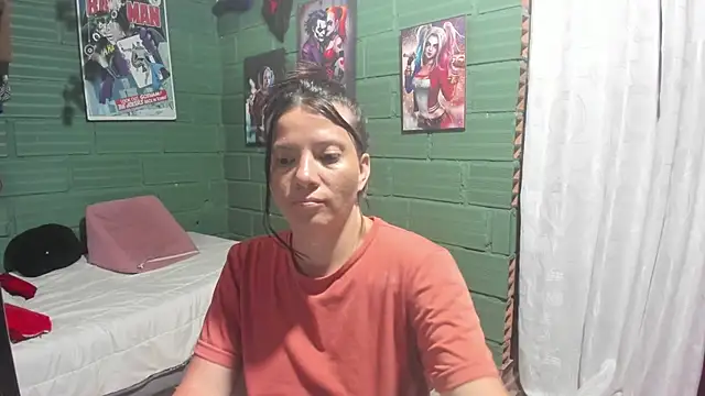 DanaaRey live