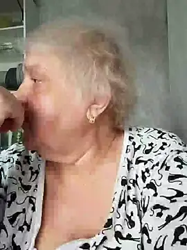 HapinessLovee live
