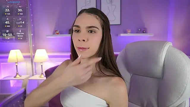 AlinaBennet_ live