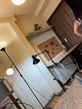Hotmomcheckk_ live