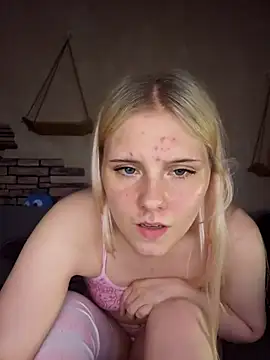 Blueeyezz0 live