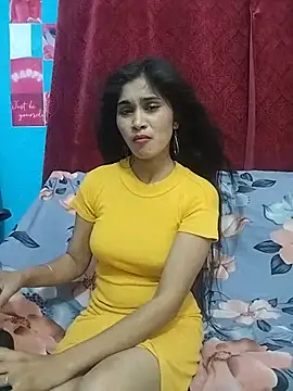 Naughty_Kiara_ live