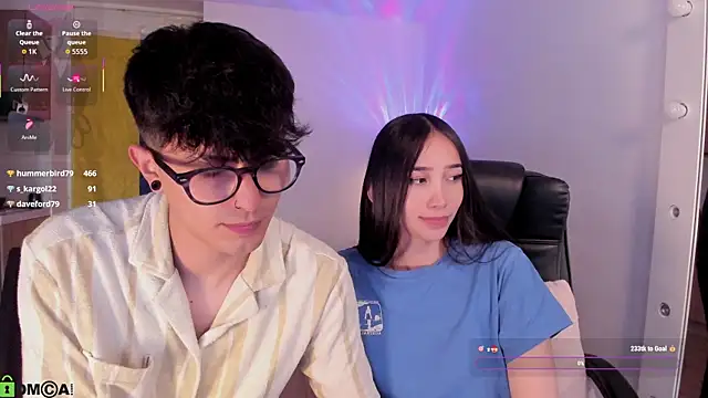 Mikeyvioleta_ live