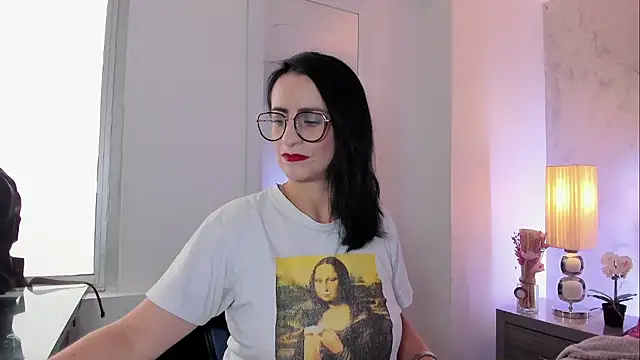 Megan_fenix live