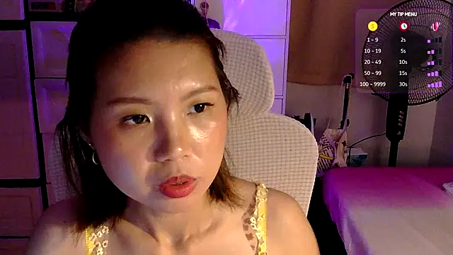 urgrl_portia live