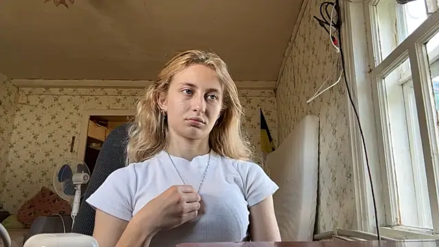 LisaBam live