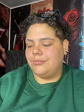 Hailey_Curvy live