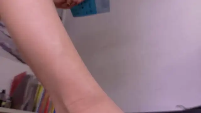 Adrianna5_ live
