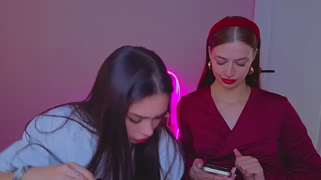 Sofia_Plump live