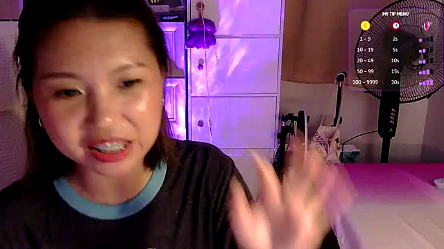 urgrl_portia live