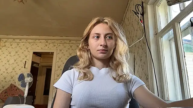 LisaBam live