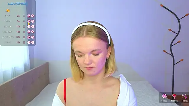 StellaBunny live