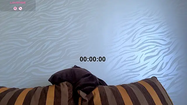 DestinyTurner live