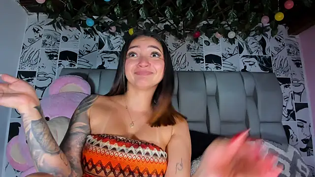 LucyRosse live