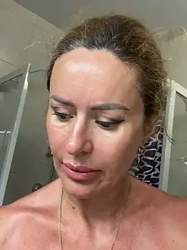 Tania201243 live