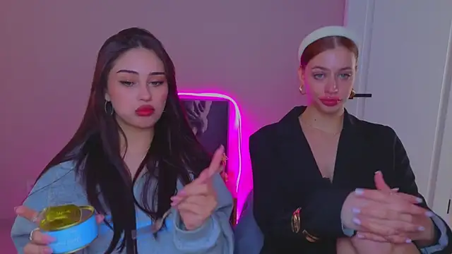 Sofia_Plump live