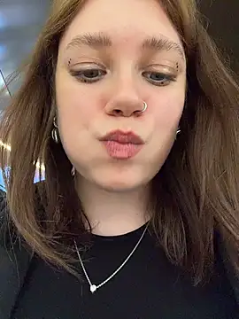 lucy-joy live