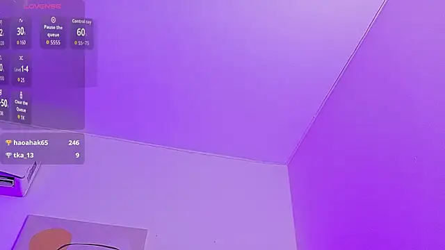 littleebonny live