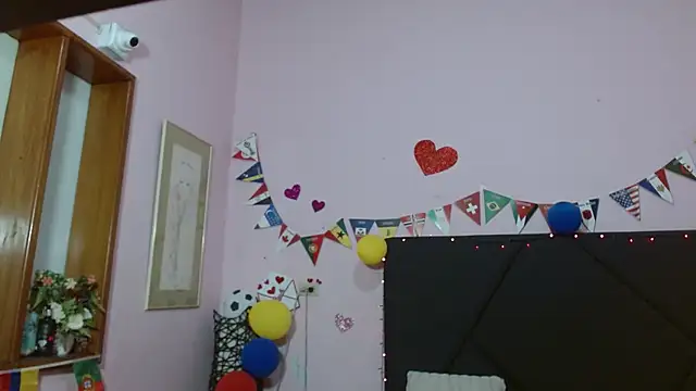 pamela_echeverria live
