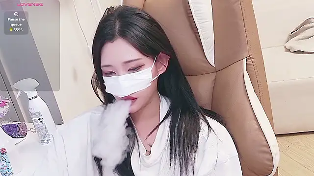 Milk_Sola live