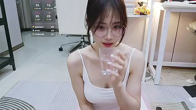 Nancy-A1 live