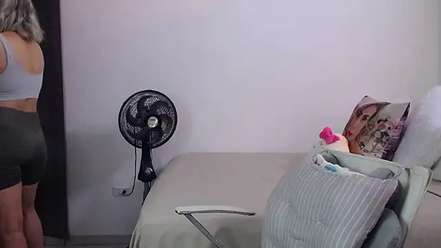 candydowson1 live