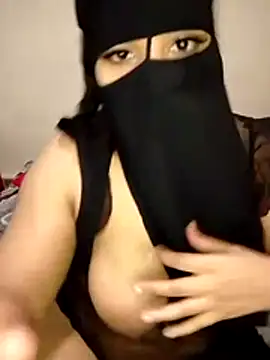 madleen_Mm live