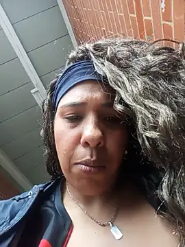 Ivon_C live