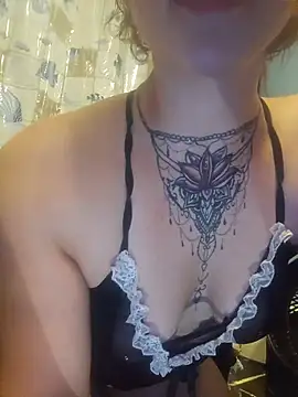 KARMICchaos_xoxo live