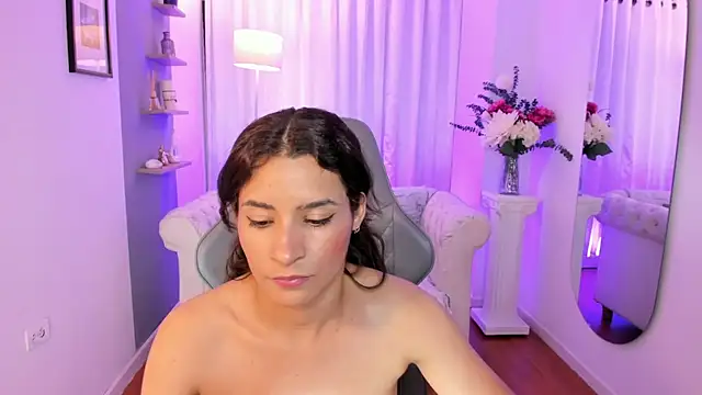 hanna_mils live