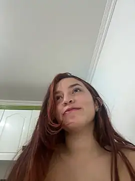 JUANITA-007 live