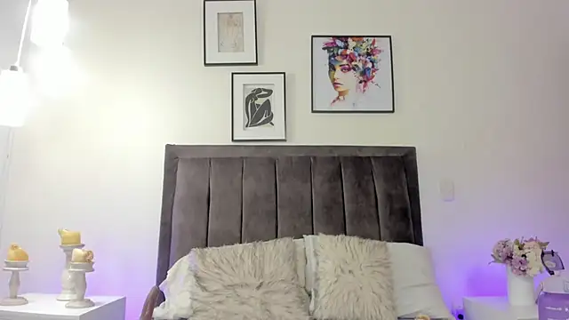 helen_mooree live