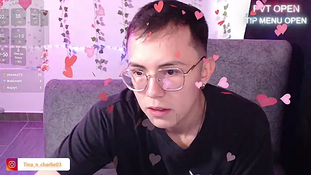 Tina_4_Charlie live