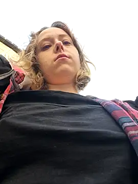 Public_Katrisha live