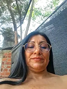 maturexxxnaughty live