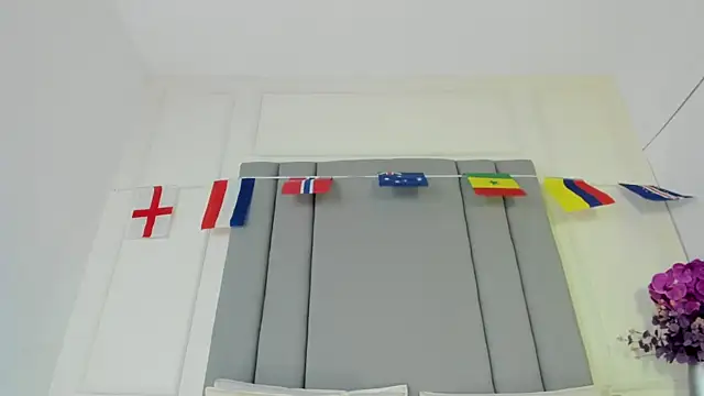 CannelaSmith live