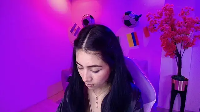Rainy_doll live