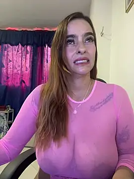 Alessandra_Schmoll live