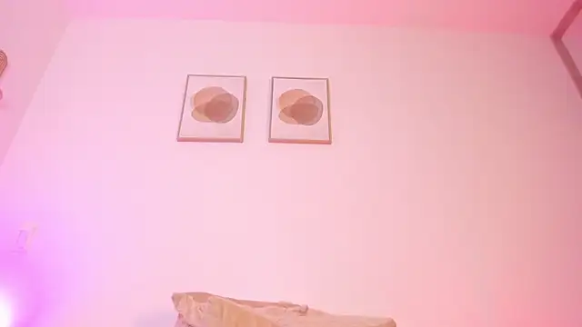 Mia_222 live