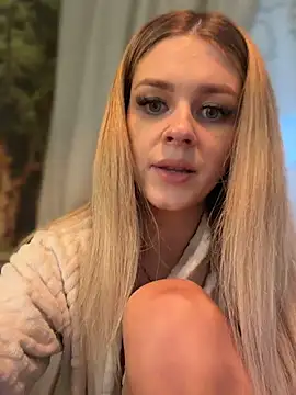 Love_Bri live
