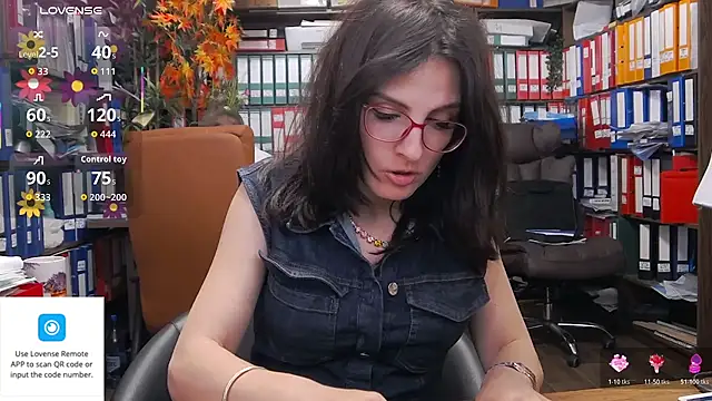 classyladyrellax live