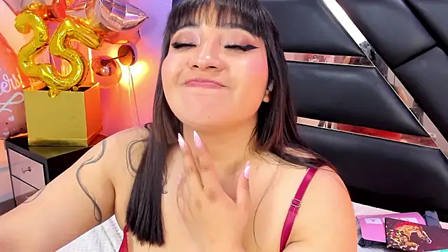 Emma_monserrat live