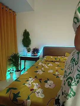 Girlsdaddy69 live