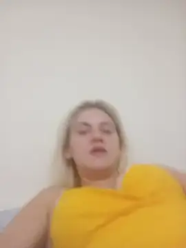 StacyMaex live